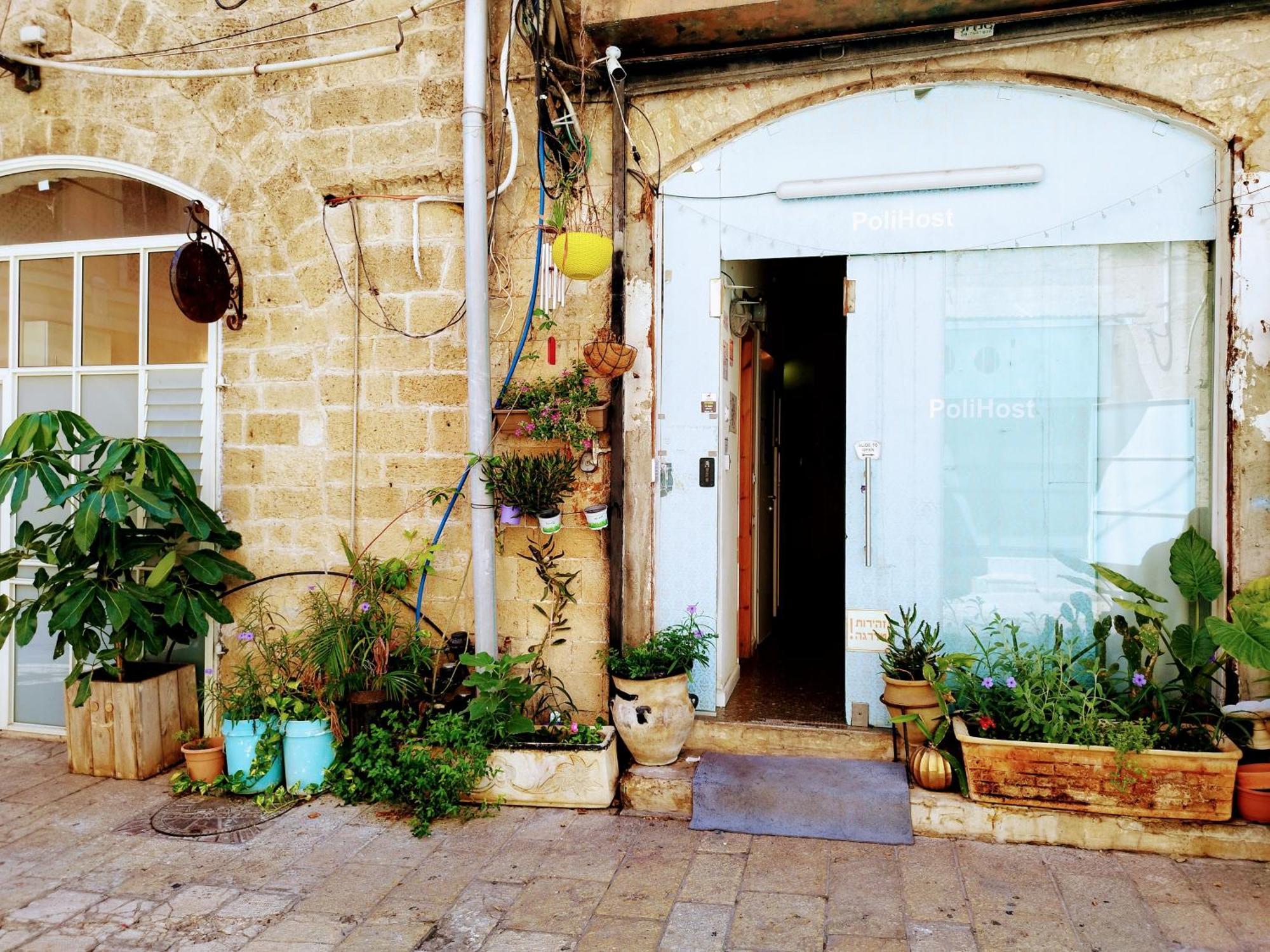Polihosts Old Jaffa Hostel Tel Aviv Exterior photo