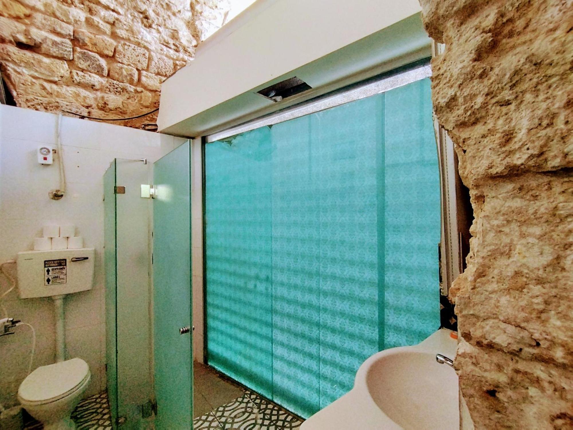 Polihosts Old Jaffa Hostel Tel Aviv Exterior photo